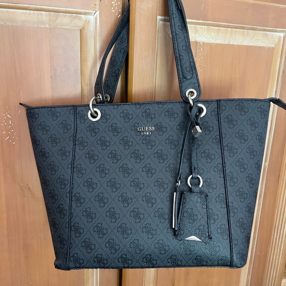 Guess Black Tote Bag with Textured Pattern